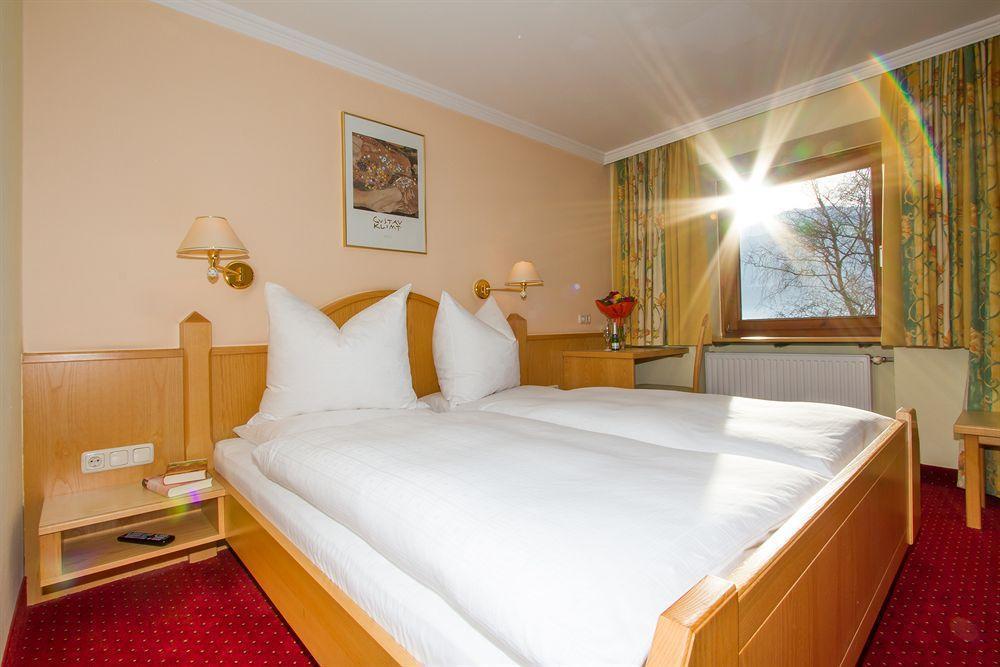 Hotel Huberhof